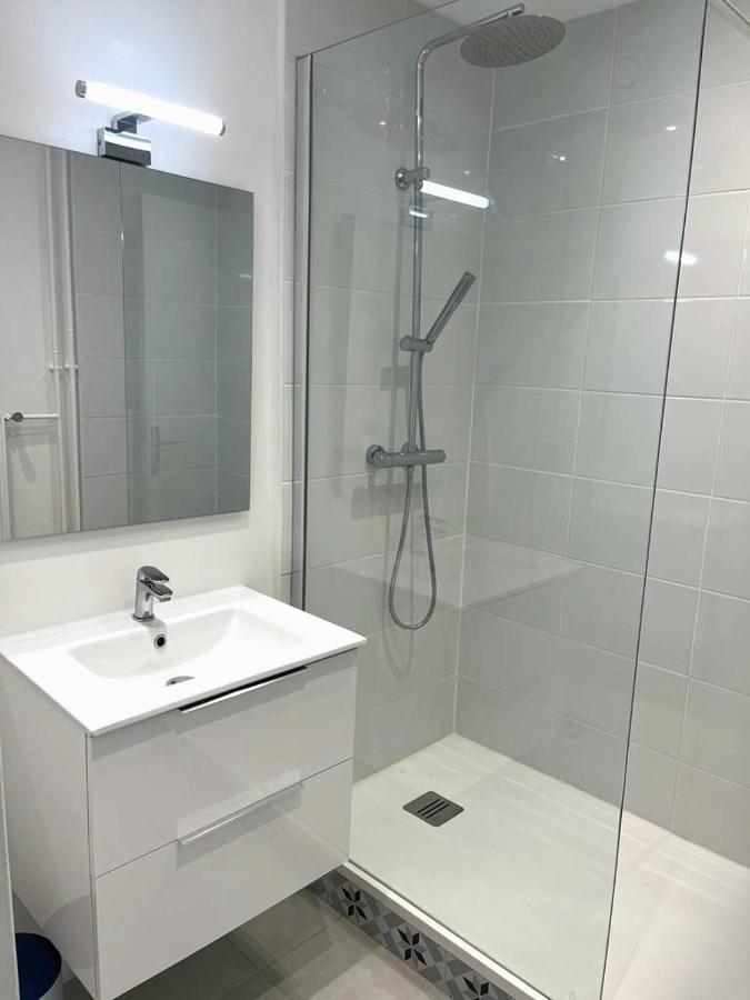 Appartement Le Rousseau Metz Avec Parking Gratuit מראה חיצוני תמונה